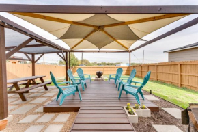 Near Hiking Trails Home with Deck in San Antonio!